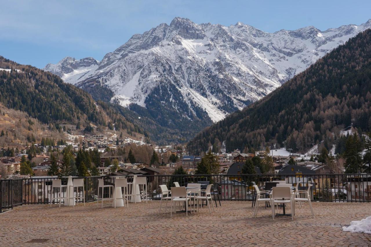 Hotel Garni Cristallo Ponte Di Legno Exterior photo