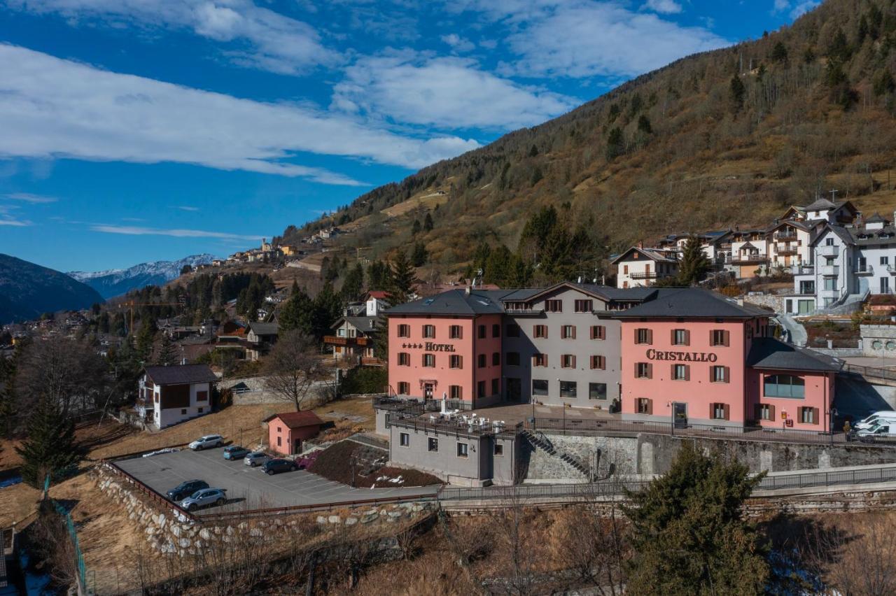 Hotel Garni Cristallo Ponte Di Legno Exterior photo