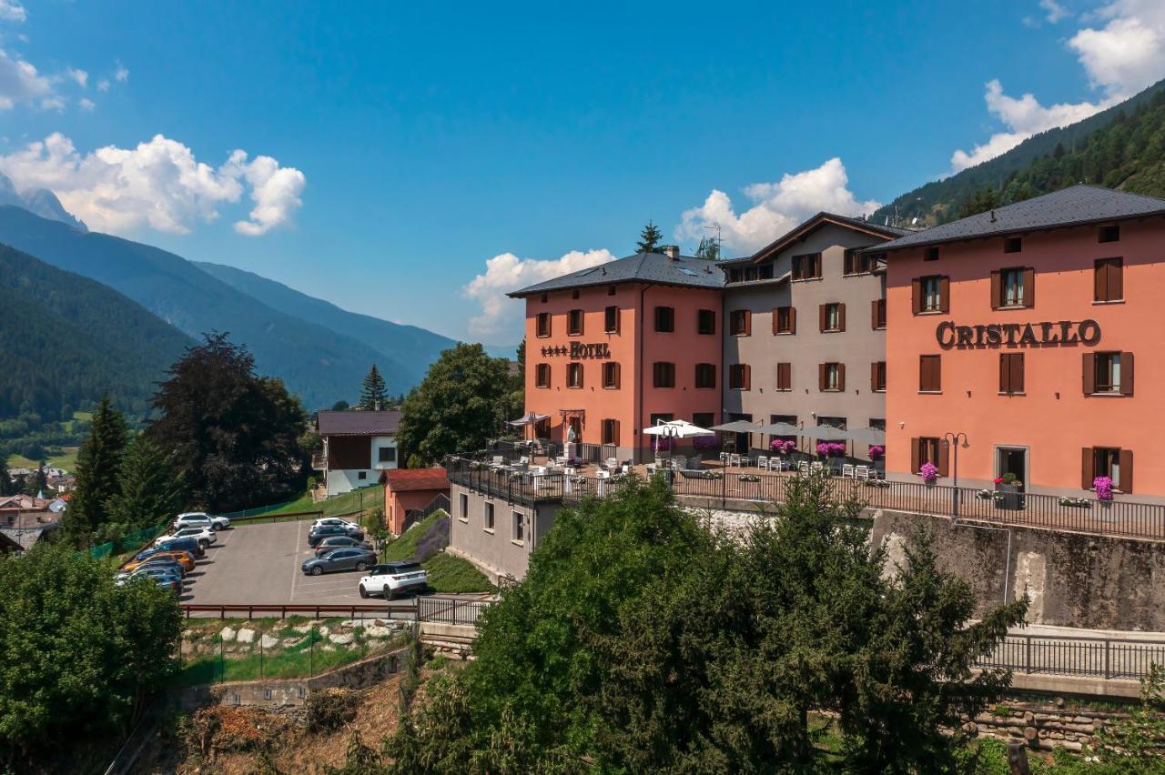 Hotel Garni Cristallo Ponte Di Legno Exterior photo