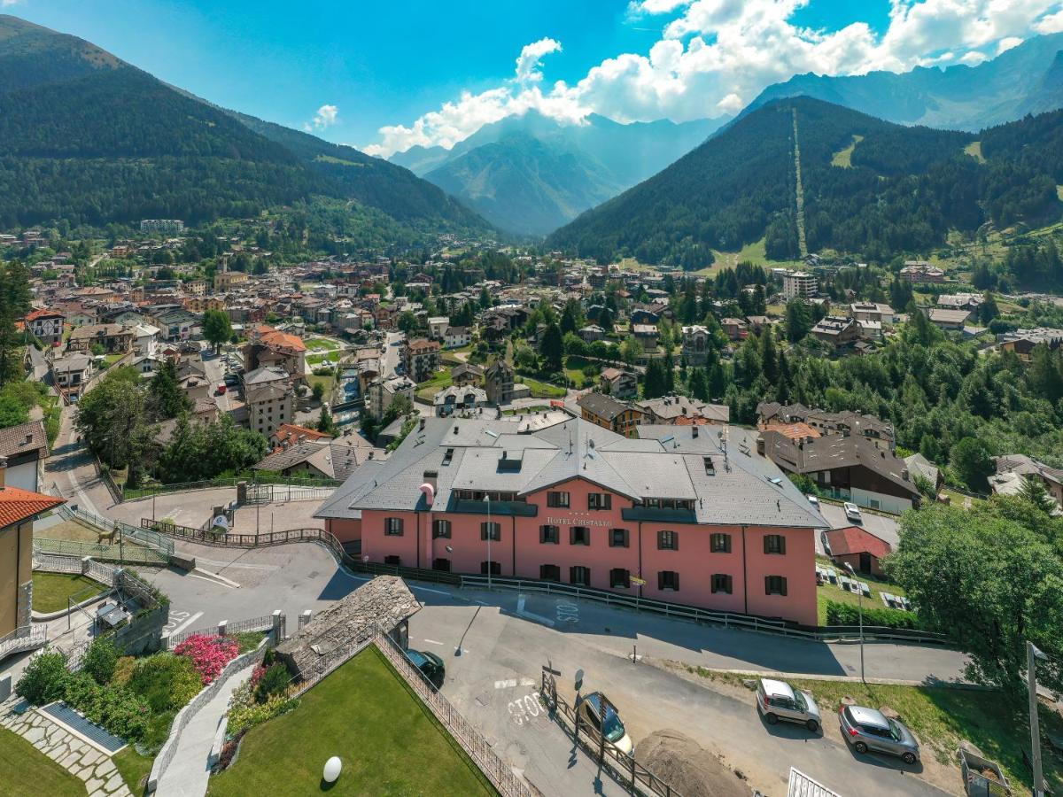 Hotel Garni Cristallo Ponte Di Legno Exterior photo