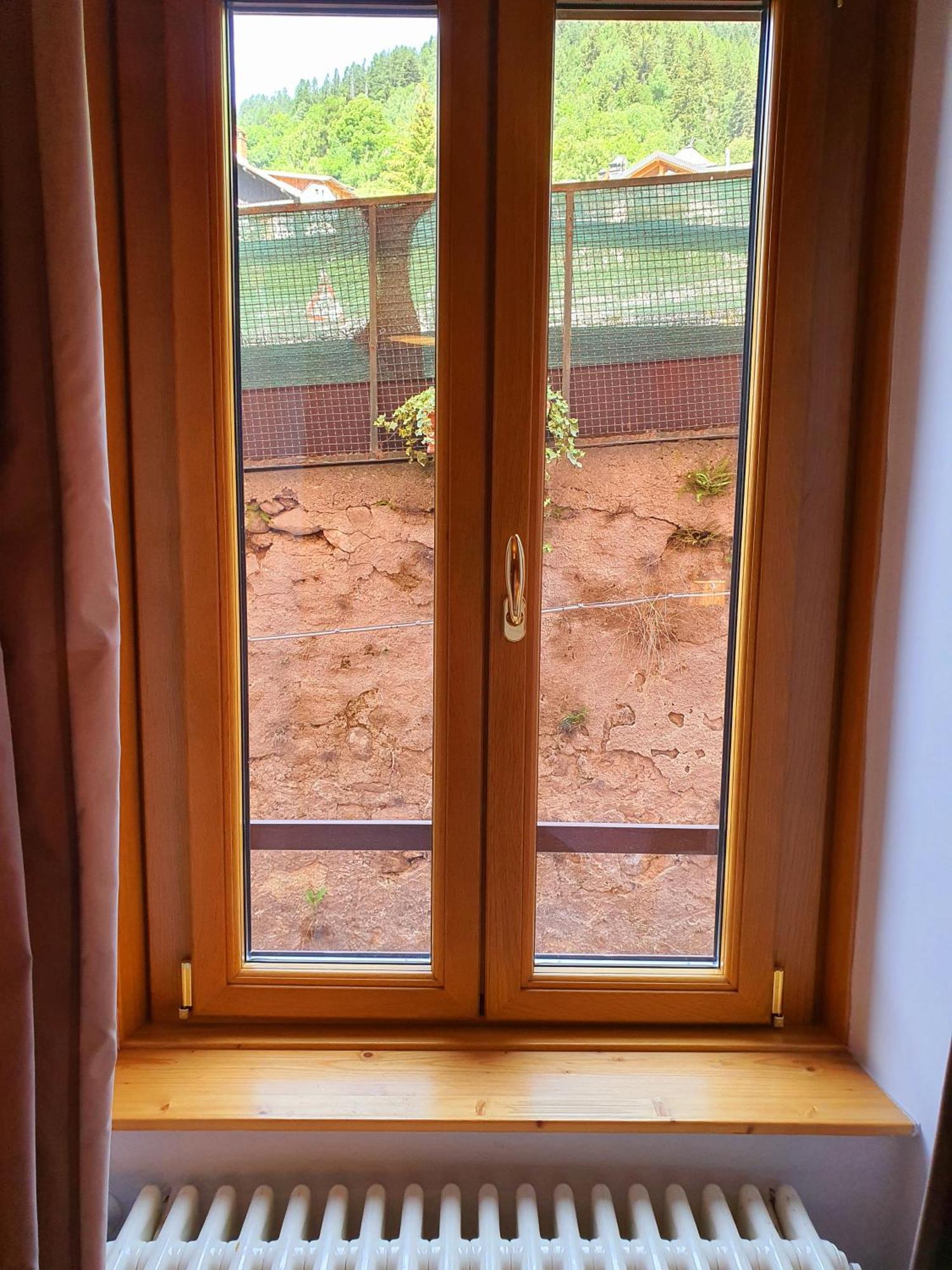 Hotel Garni Cristallo Ponte Di Legno Room photo